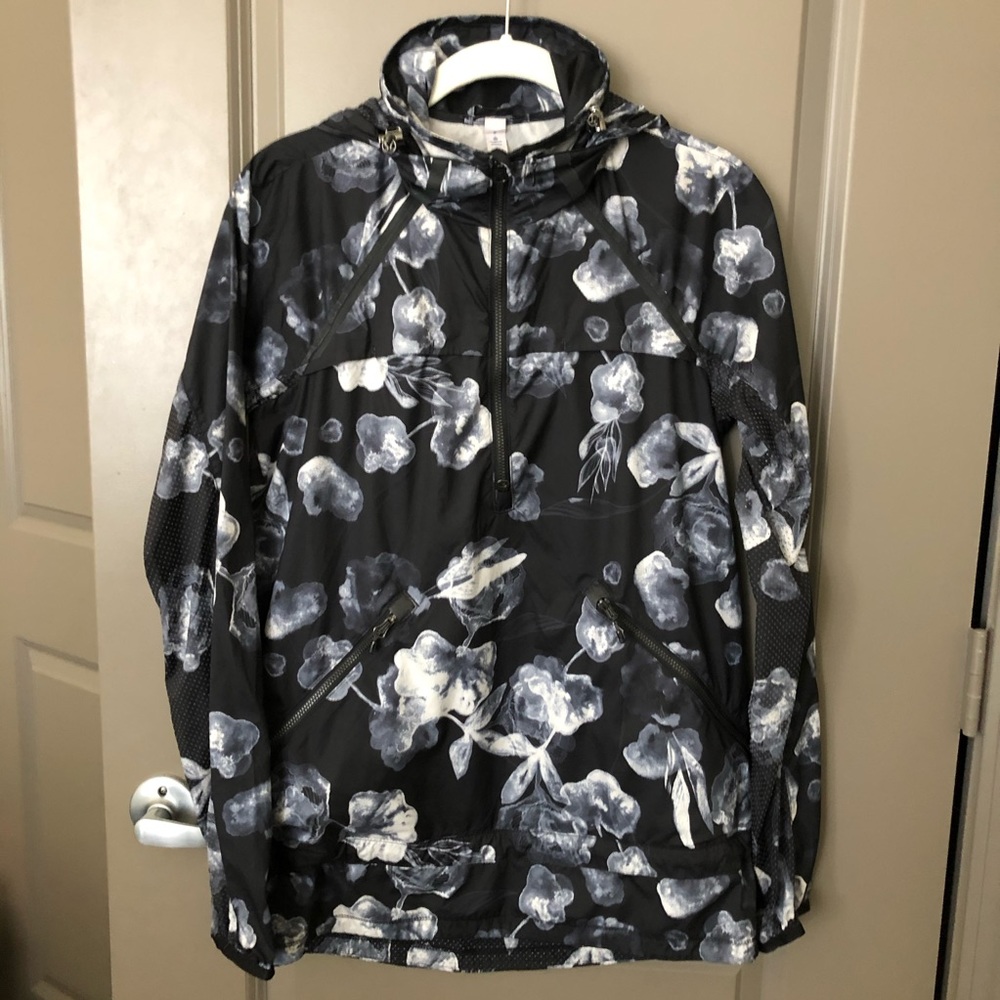 Lululemon Miss Misty Pullover